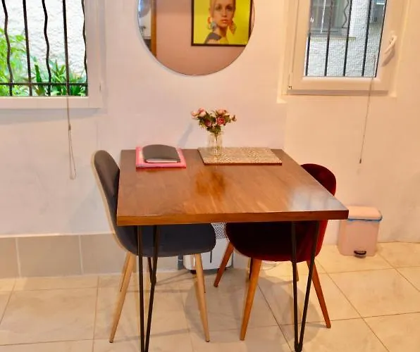 Artistic Apartment Antibes