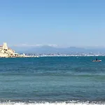 Artistic Apartment Antibes