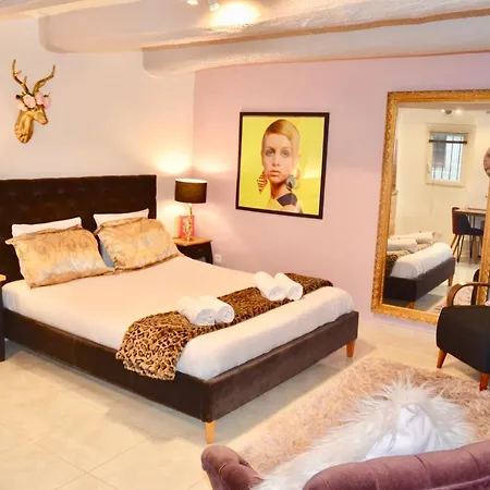 Apartment Artistic Antibes
